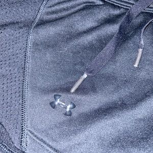 black under armour shorts